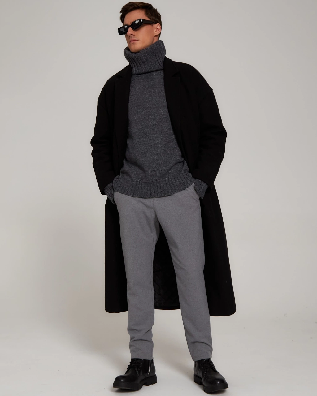 Merino and alpaca wool oversize sweater graphite