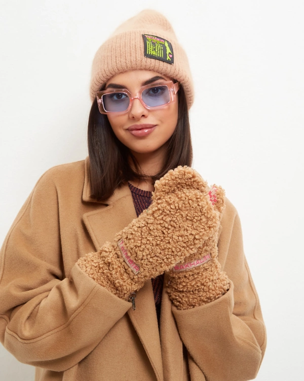 Caramel Urban Bunny knitted gloves